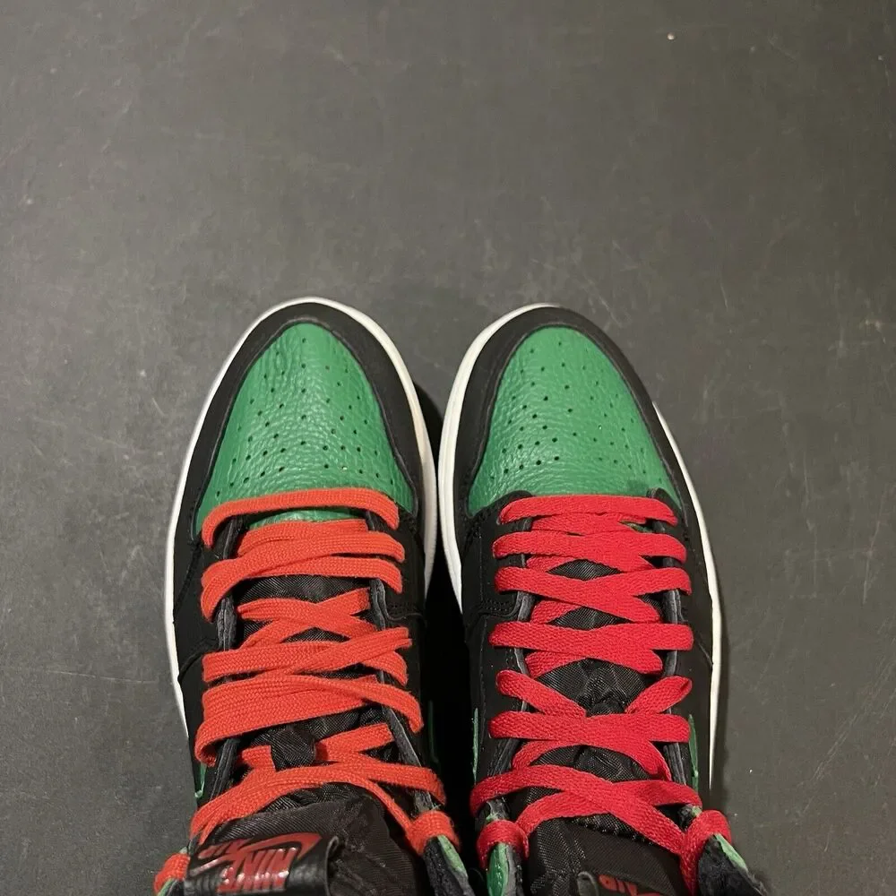 Air Jordan 1 Retro High OG Pine Green 2.0 - Picture 8 of 11
